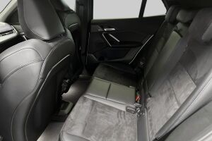 BMW iX2 esikatselu 8