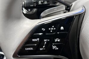 Mercedes-Benz E esikatselu 38