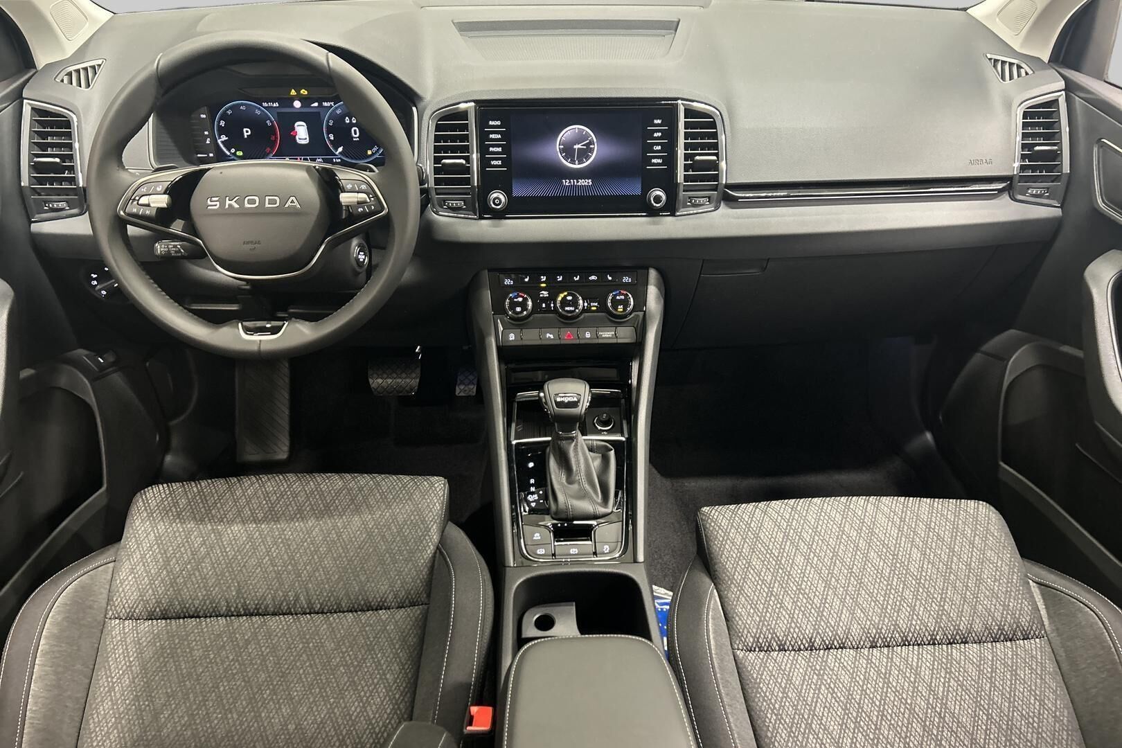 Skoda Karoq iso kuva 14