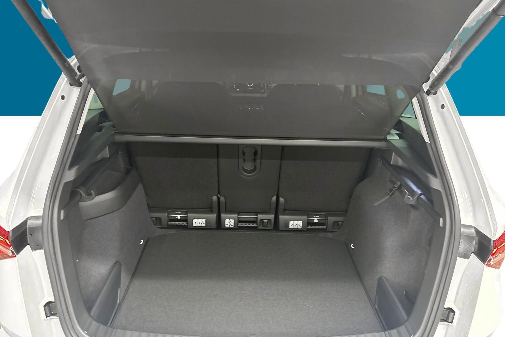 Skoda Karoq iso kuva 15