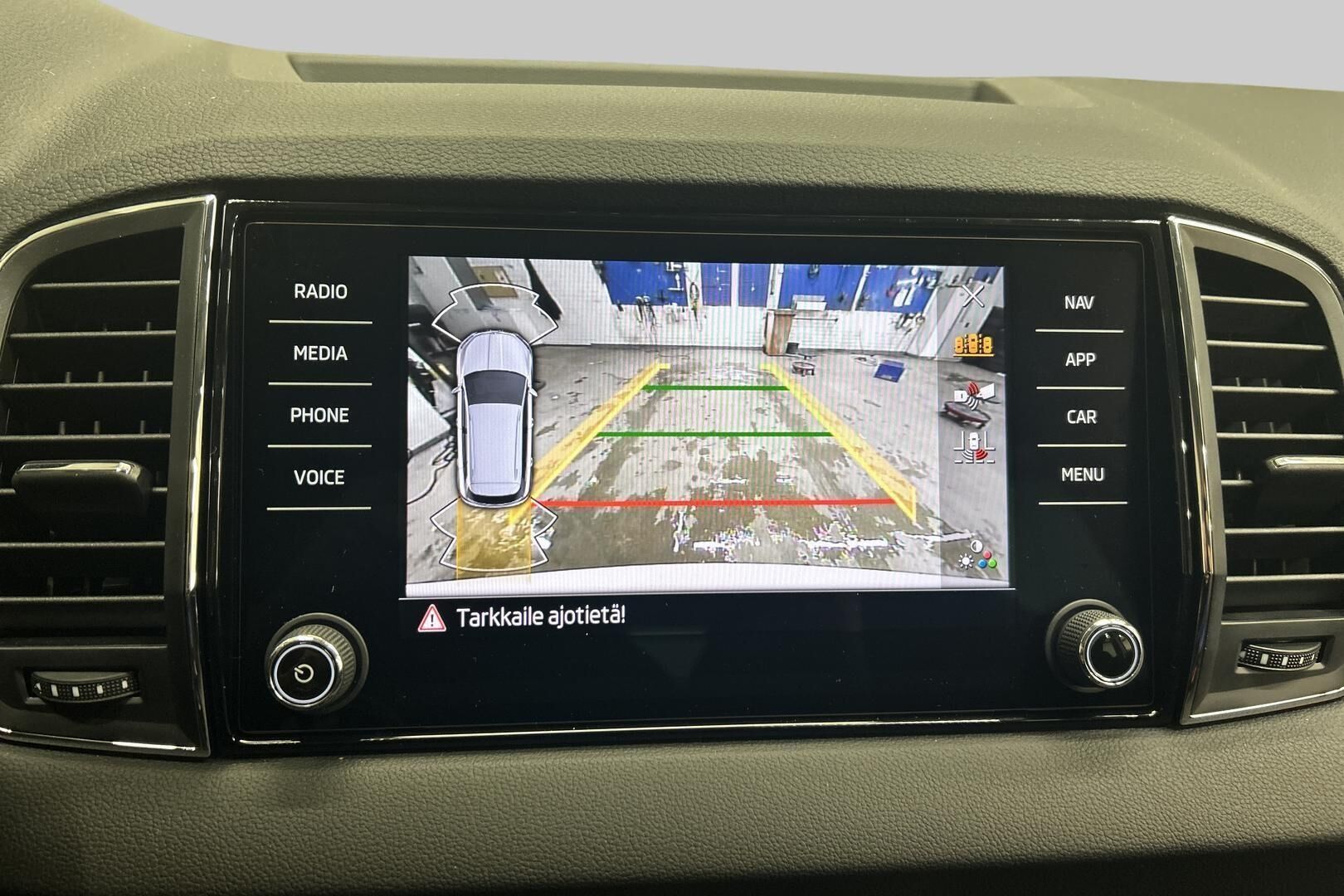 Skoda Karoq iso kuva 19