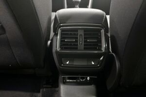 Skoda Karoq esikatselu 25