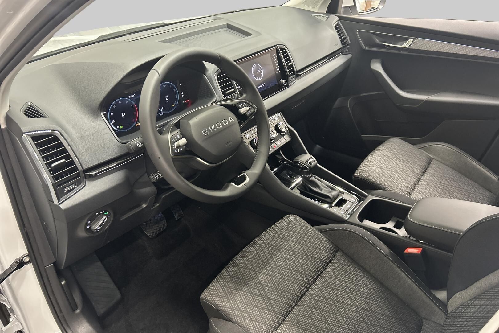 Skoda Karoq iso kuva 13