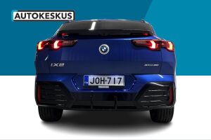BMW iX2 esikatselu 5