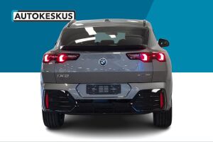 BMW iX2 esikatselu 5