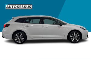 Toyota Corolla esikatselu 3