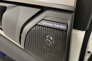 BMW X3 esikatselu 16