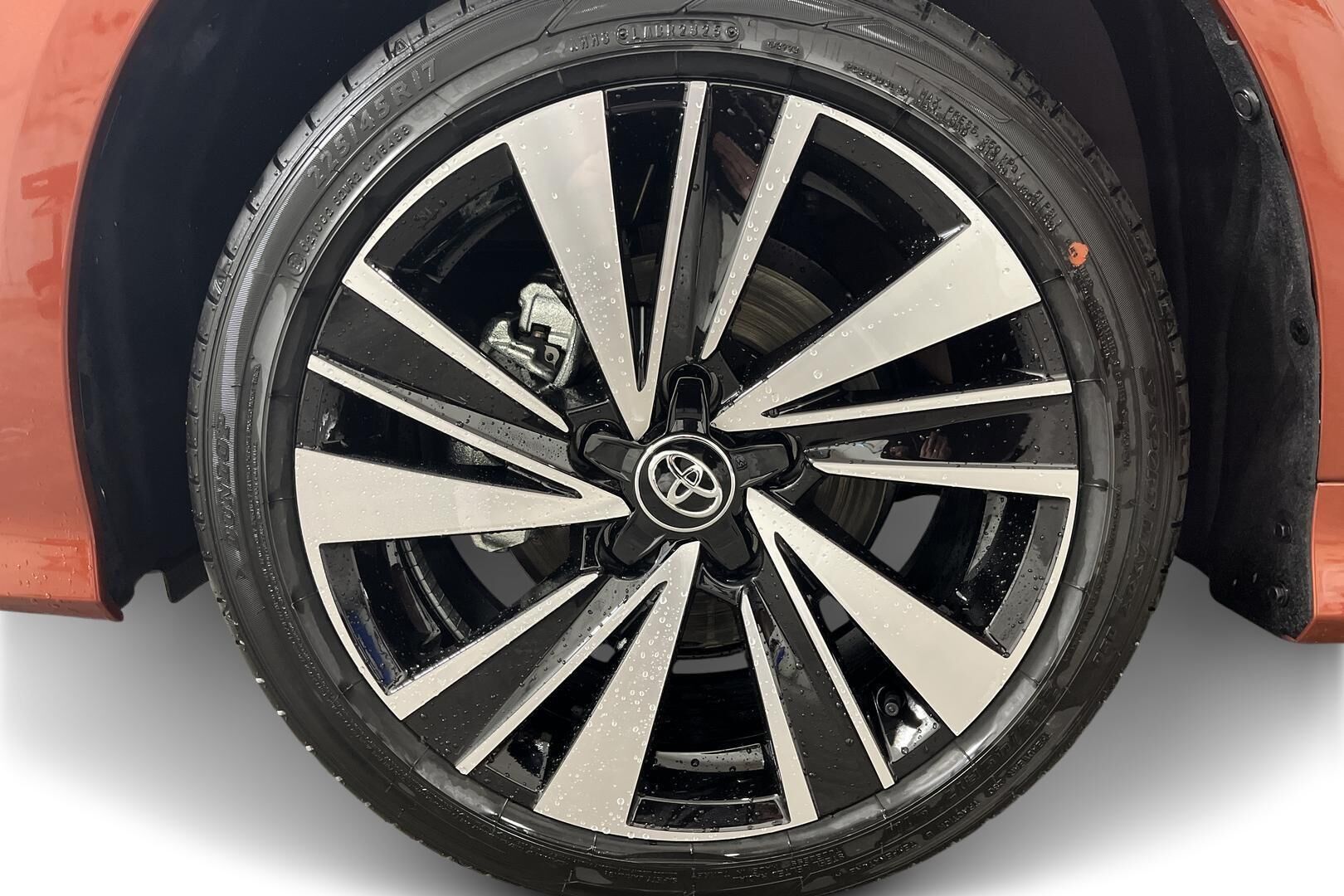 Toyota Corolla iso kuva 12