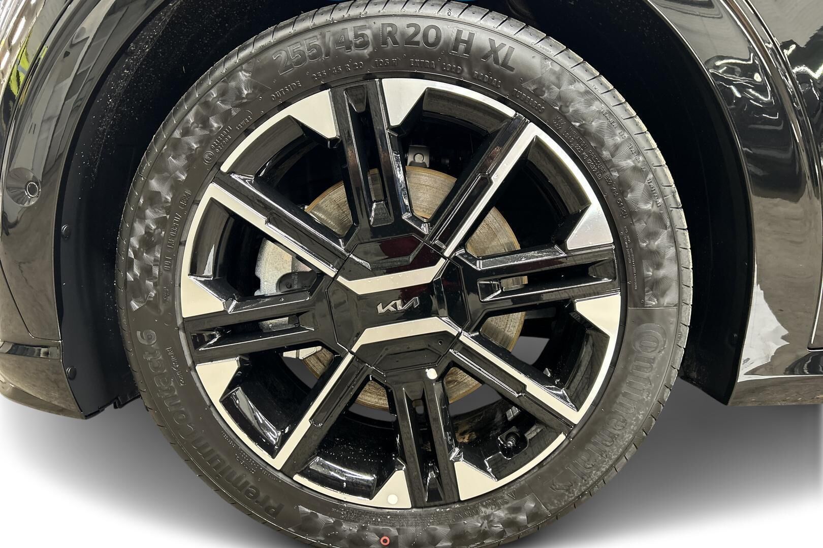 Kia EV6 iso kuva 12