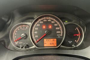 TOYOTA YARIS esikatselu 17