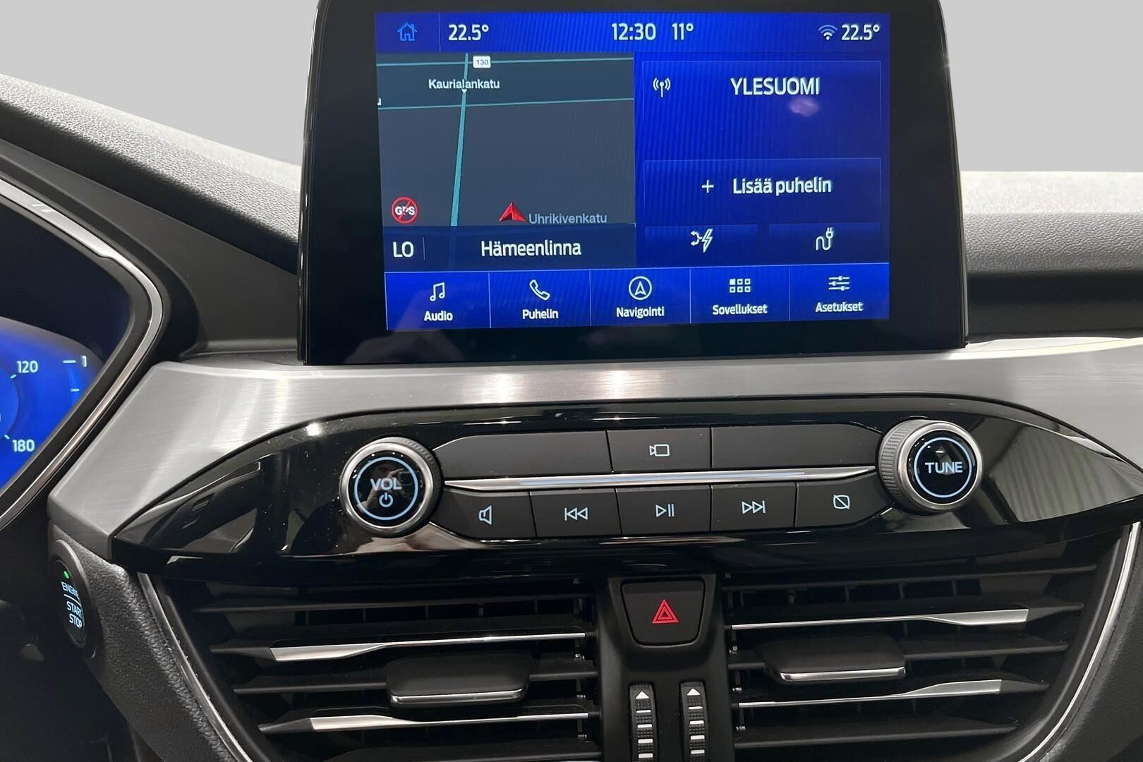 FORD KUGA iso kuva 15