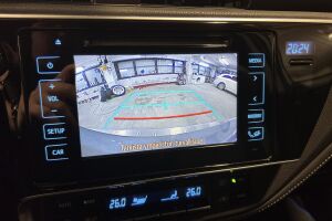 TOYOTA AURIS esikatselu 19