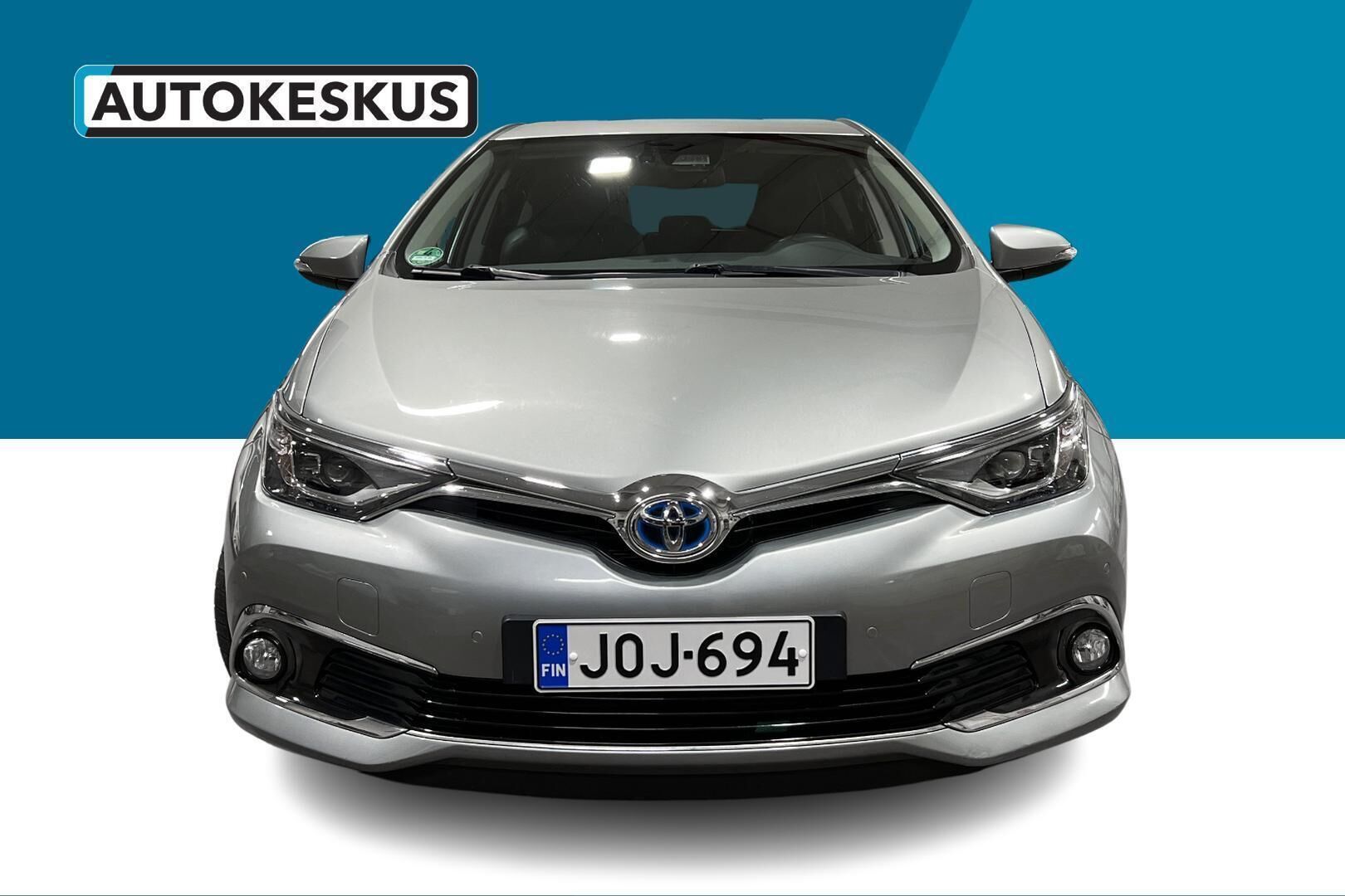 TOYOTA AURIS iso kuva 2