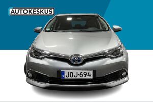 TOYOTA AURIS esikatselu 2