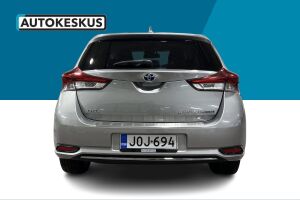 TOYOTA AURIS esikatselu 6
