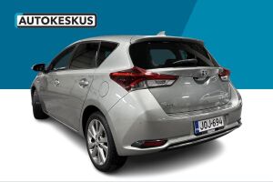 TOYOTA AURIS esikatselu 7