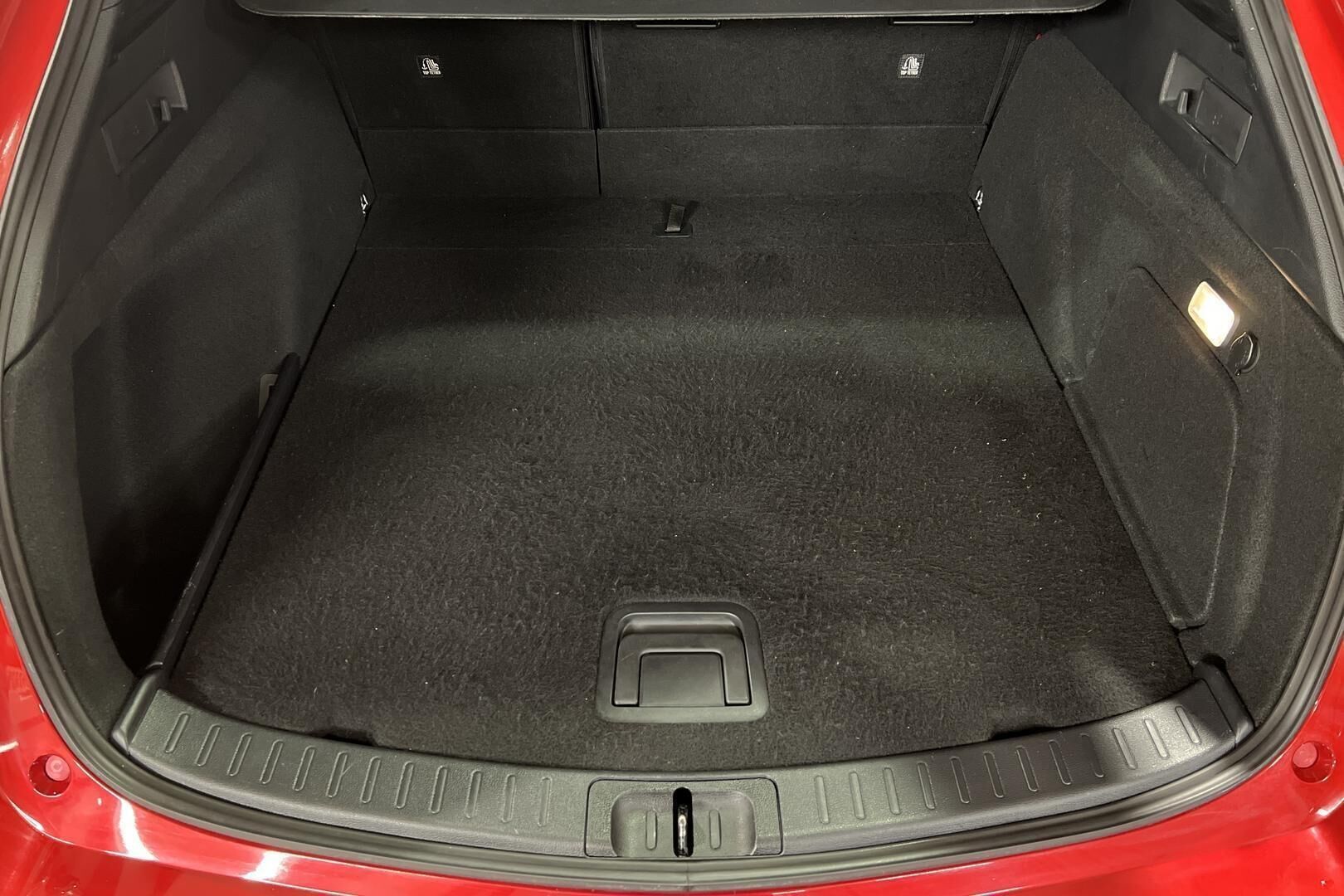 TOYOTA COROLLA iso kuva 12