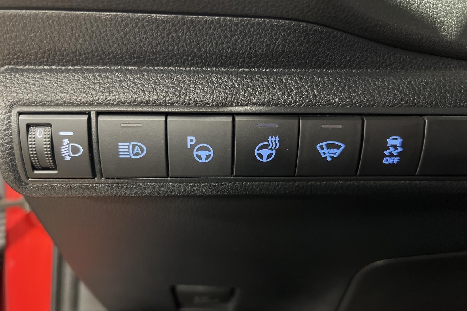 TOYOTA COROLLA iso kuva 15