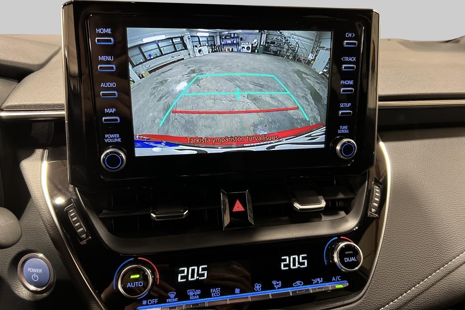 TOYOTA COROLLA iso kuva 20