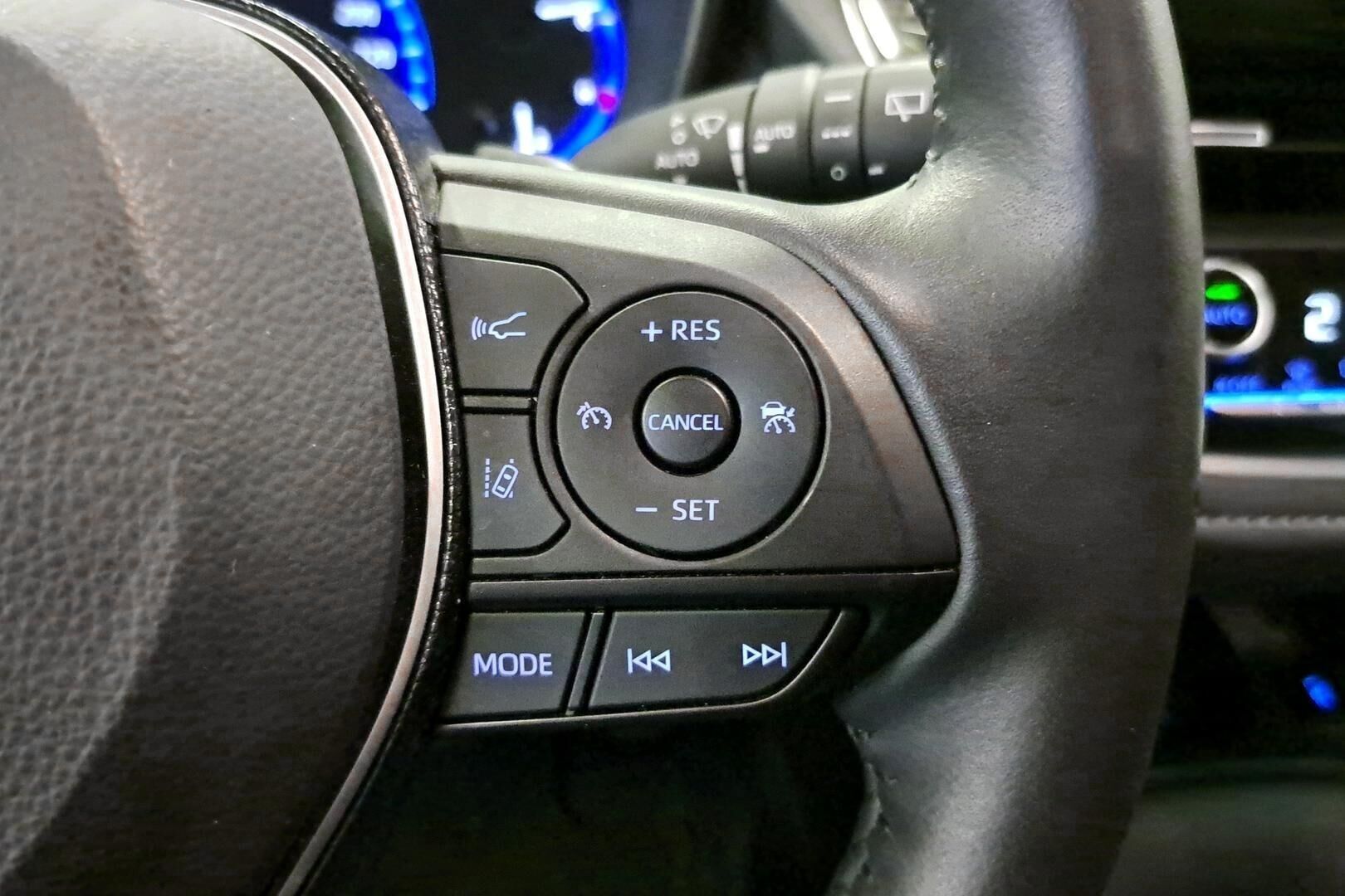 TOYOTA COROLLA iso kuva 8