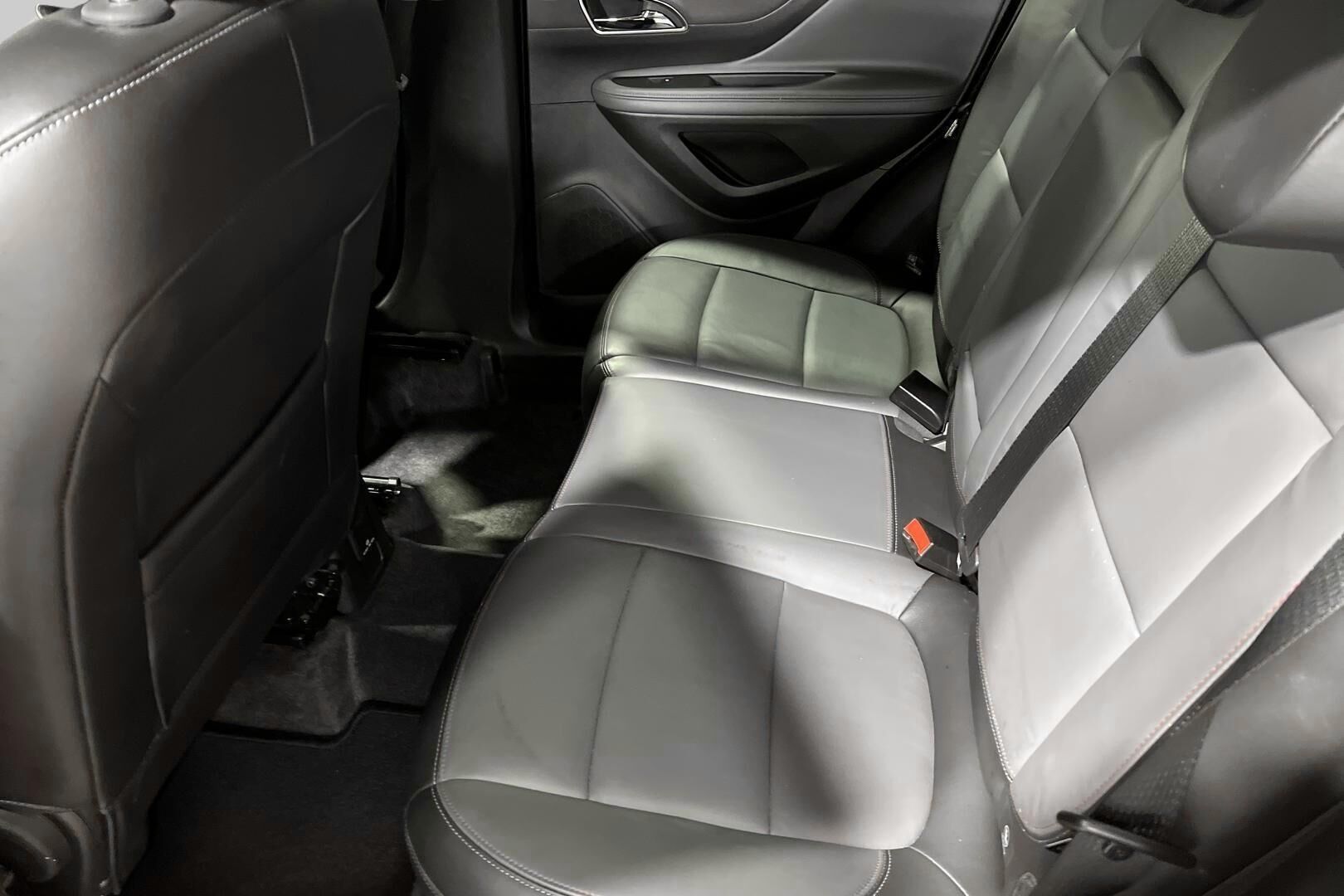 OPEL MOKKA iso kuva 10