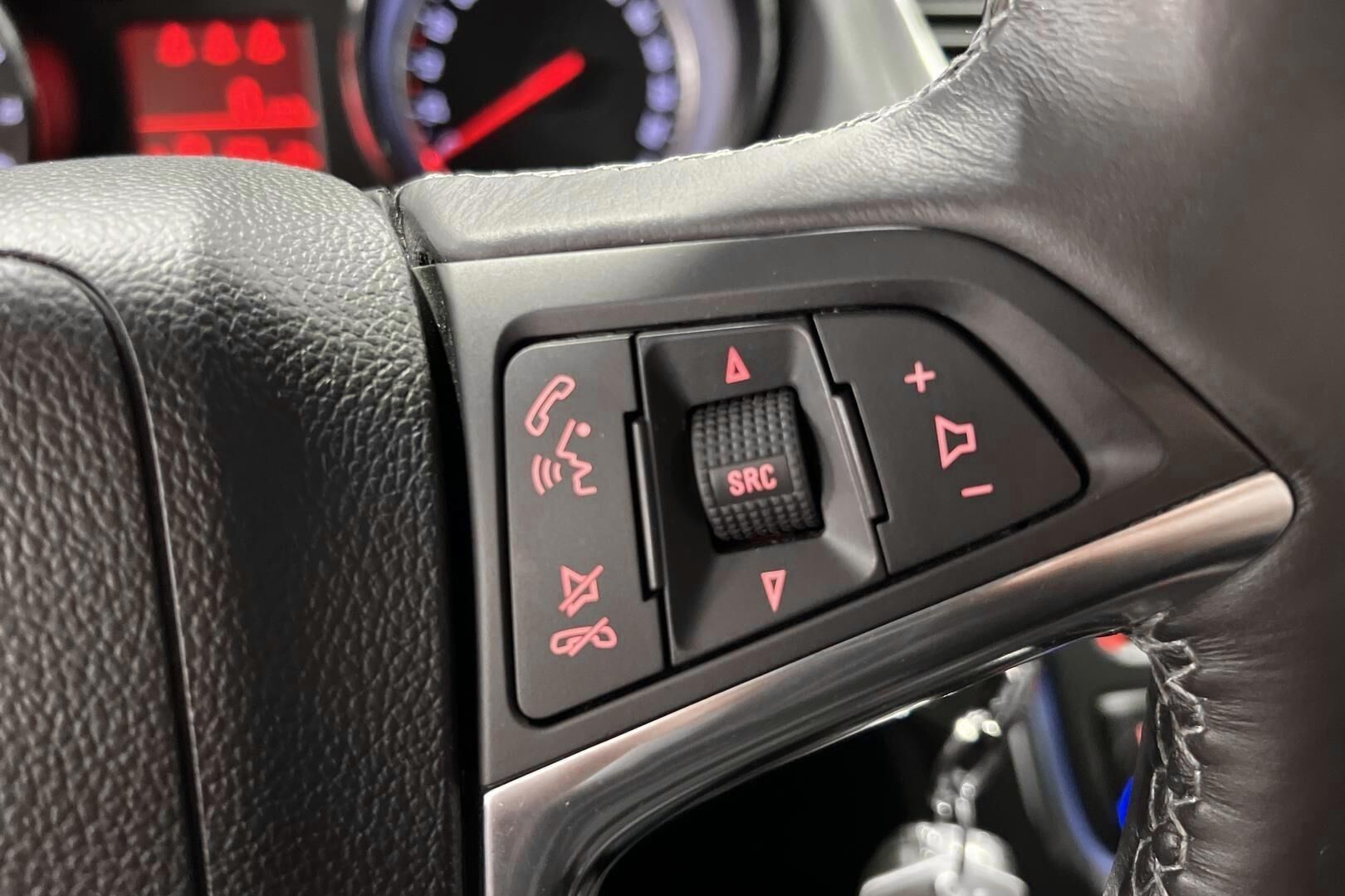 OPEL MOKKA iso kuva 16