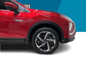 MITSUBISHI ECLIPSE CROSS esikatselu 8