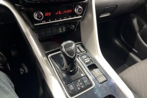 MITSUBISHI ECLIPSE CROSS esikatselu 14