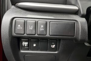 MITSUBISHI ECLIPSE CROSS esikatselu 20