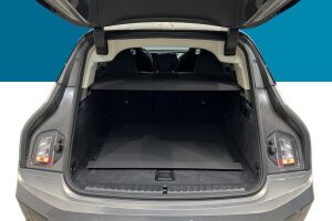 BMW IX esikatselu 12