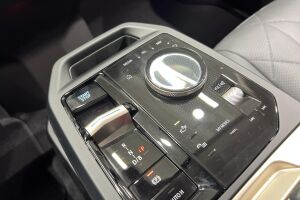 BMW IX esikatselu 26