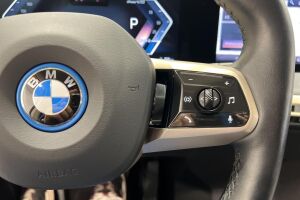 BMW IX esikatselu 28