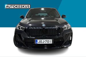 BMW IX1 esikatselu 1