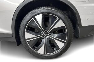 POLESTAR 2 esikatselu 11