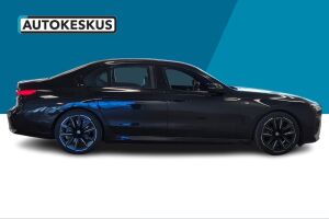 BMW I7 esikatselu 4