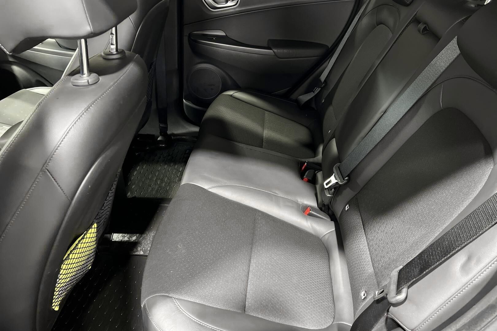 HYUNDAI KONA iso kuva 9