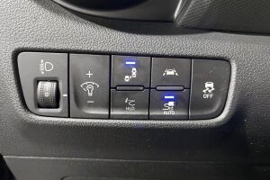 HYUNDAI KONA esikatselu 17