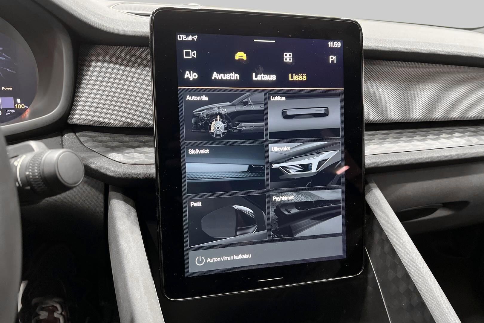 POLESTAR 2 iso kuva 18