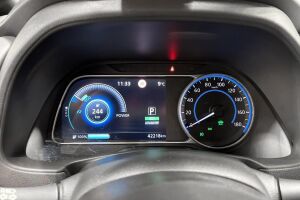 NISSAN LEAF esikatselu 14