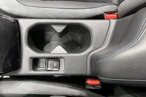 NISSAN LEAF esikatselu 20