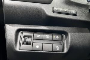 NISSAN LEAF esikatselu 23