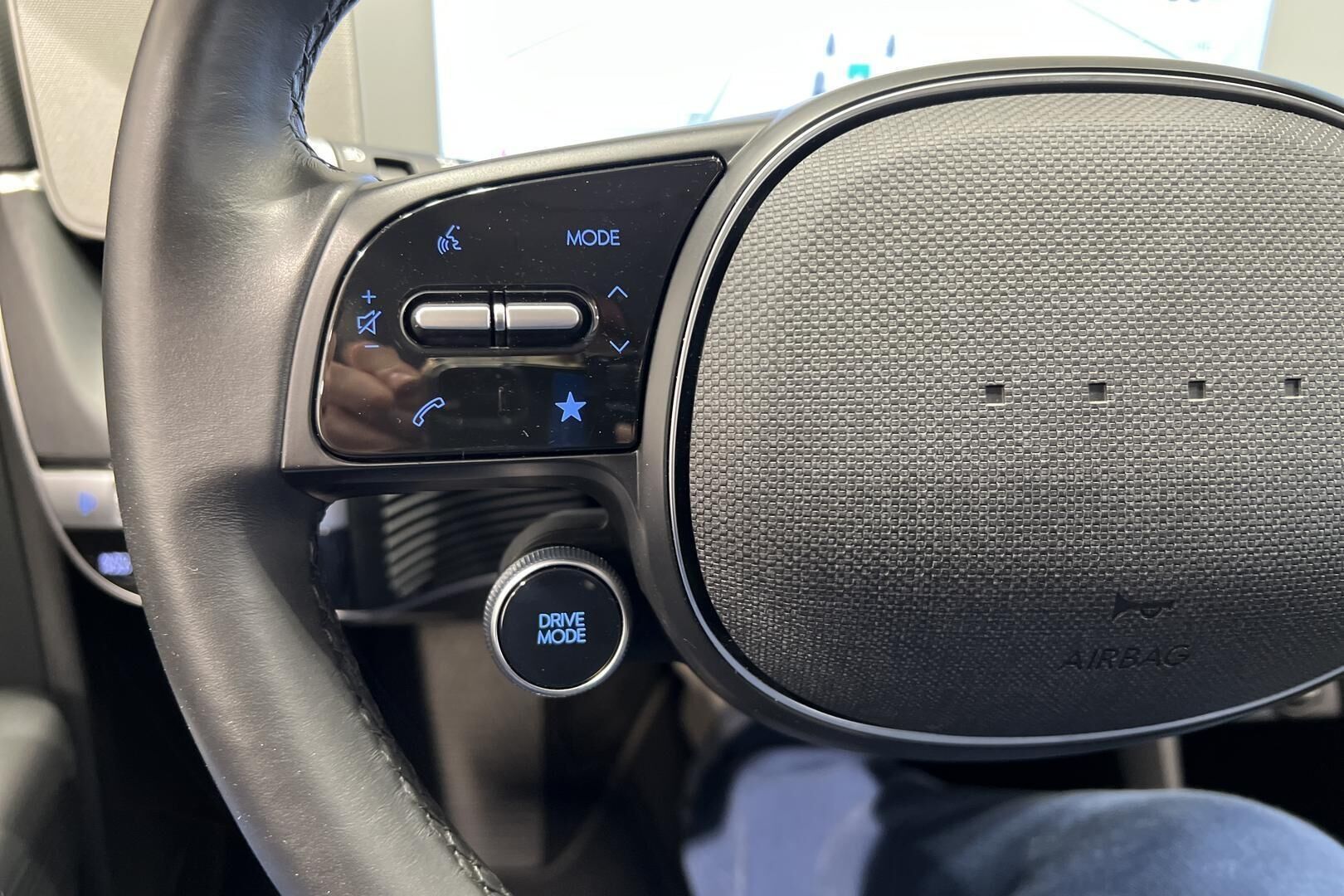 HYUNDAI IONIQ 5 iso kuva 23