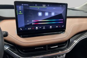 SKODA ENYAQ esikatselu 42