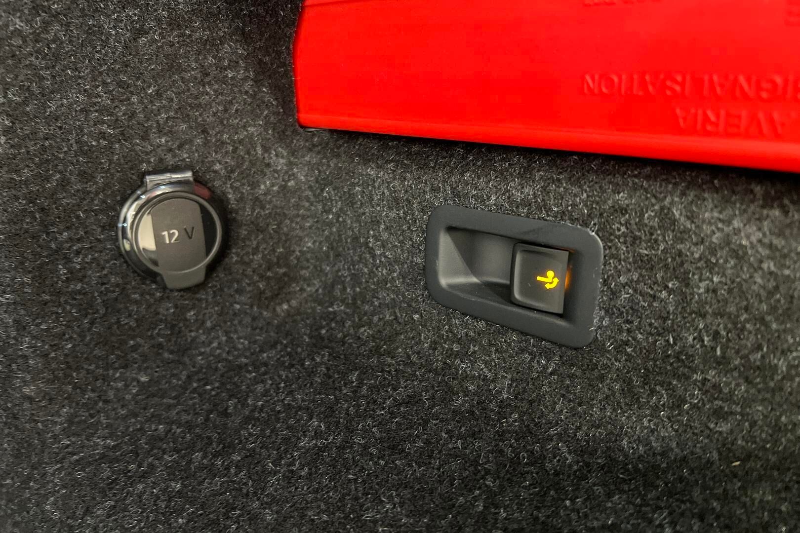 SKODA ENYAQ iso kuva 45