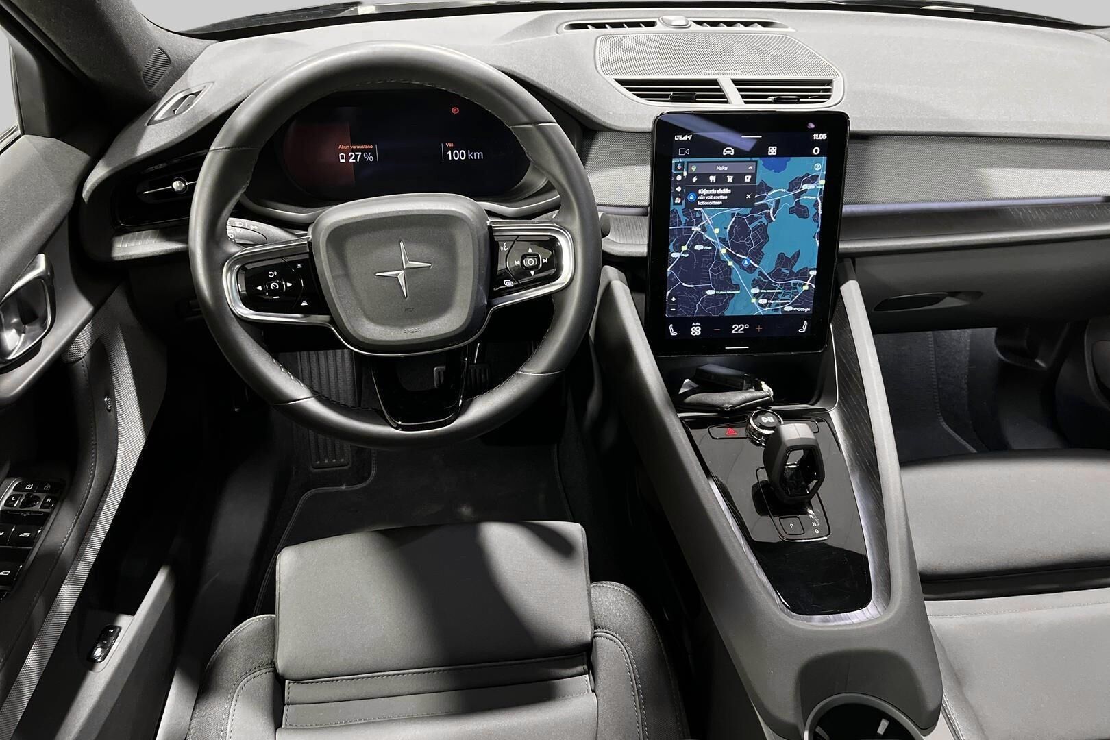 POLESTAR 2 iso kuva 11