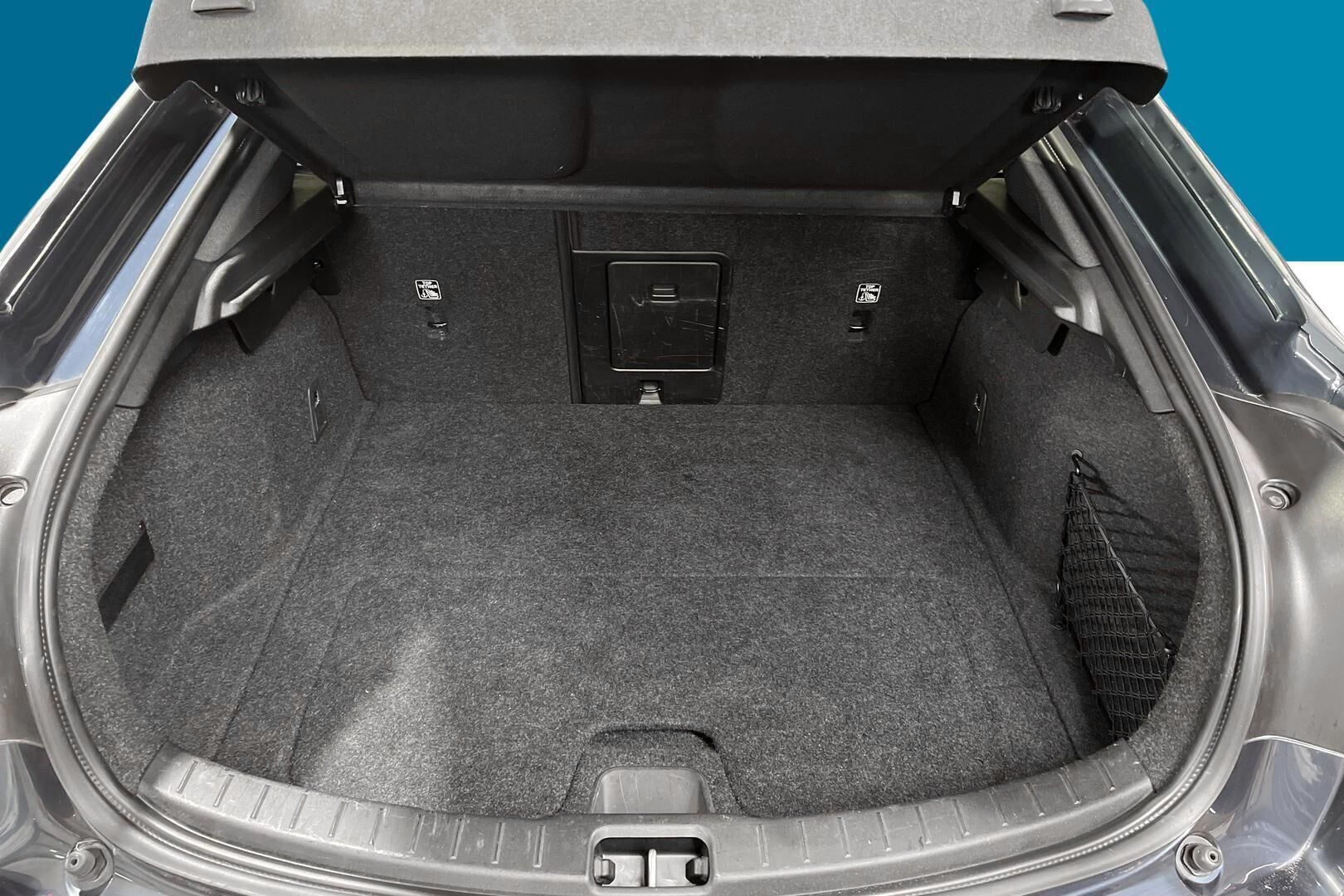 POLESTAR 2 iso kuva 12