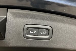 POLESTAR 2 esikatselu 14