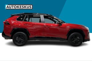 TOYOTA RAV4 PLUG-IN esikatselu 2