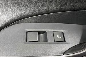 TOYOTA RAV4 PLUG-IN esikatselu 24