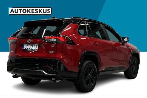 TOYOTA RAV4 PLUG-IN esikatselu 3